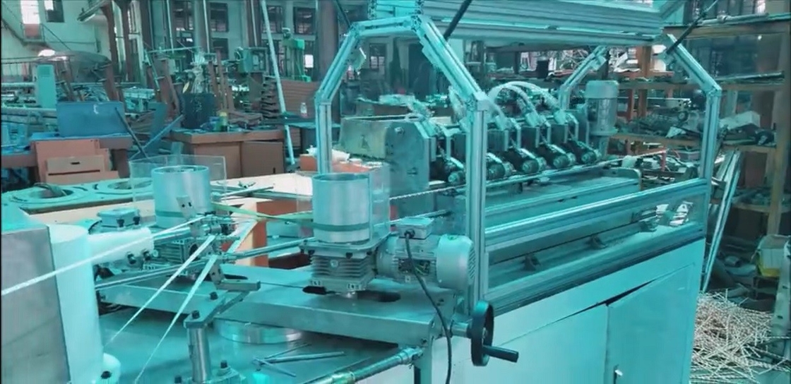 70GSM 1045mm Paper Converting Machine Paper Roll Slitting Machine 375m/Min